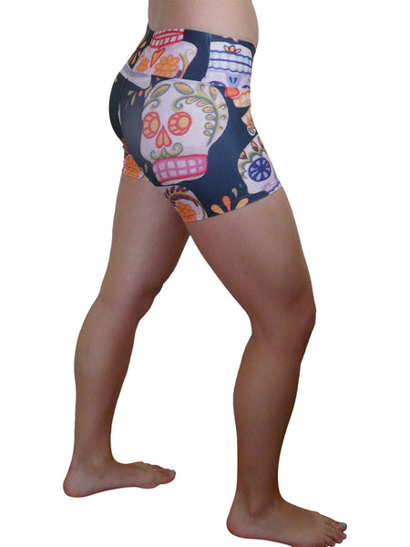 Happy skull short